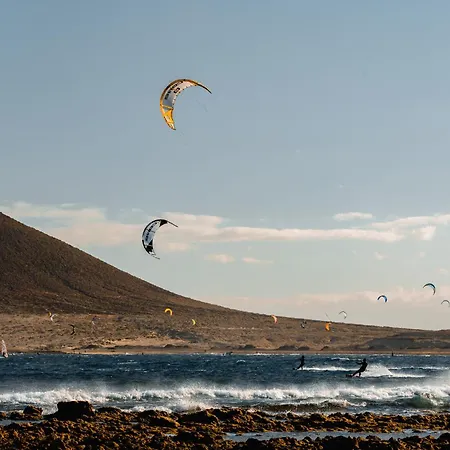 Balos Windsurf & Kitesurf * אל מדאנו